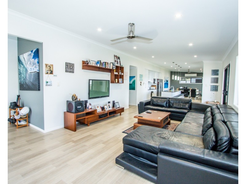 4 The Promenade, Agnes Water QLD 4677