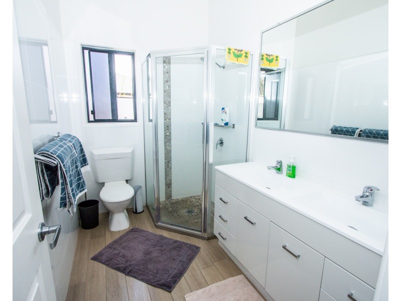 4 The Promenade, Agnes Water QLD 4677