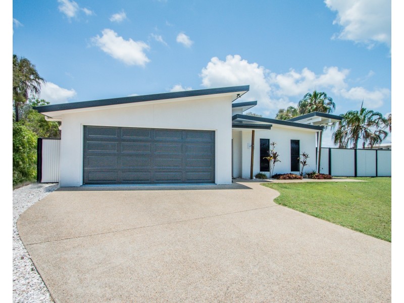 4 The Promenade, Agnes Water QLD 4677