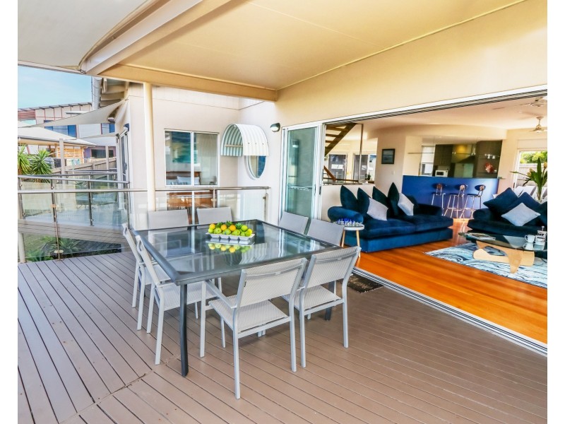8 Atlantis Boulevarde, Agnes Water QLD 4677