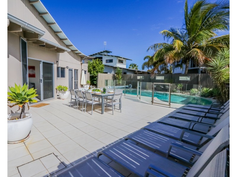 8 Atlantis Boulevarde, Agnes Water QLD 4677