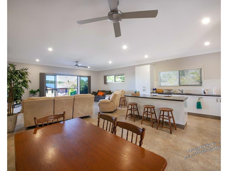 5 Bayview Close, Agnes Water QLD 4677