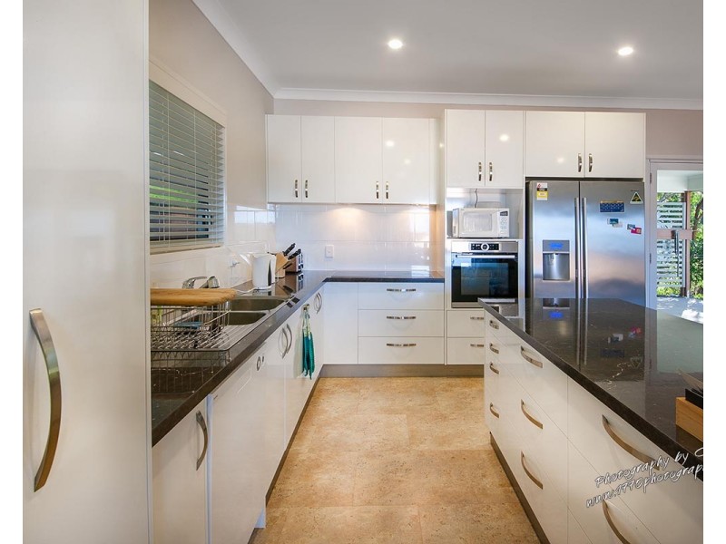 5 Bayview Close, Agnes Water QLD 4677