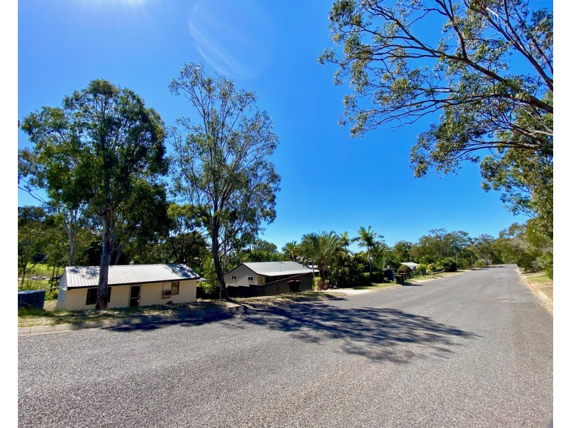 12 SUNLOVER AVE, Agnes Water QLD 4677