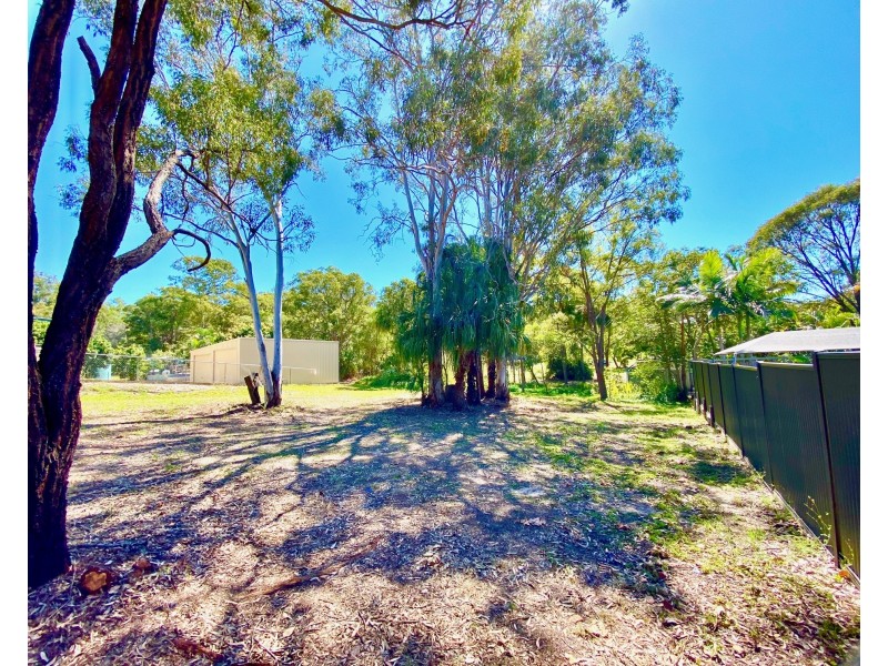 12 SUNLOVER AVE, Agnes Water QLD 4677