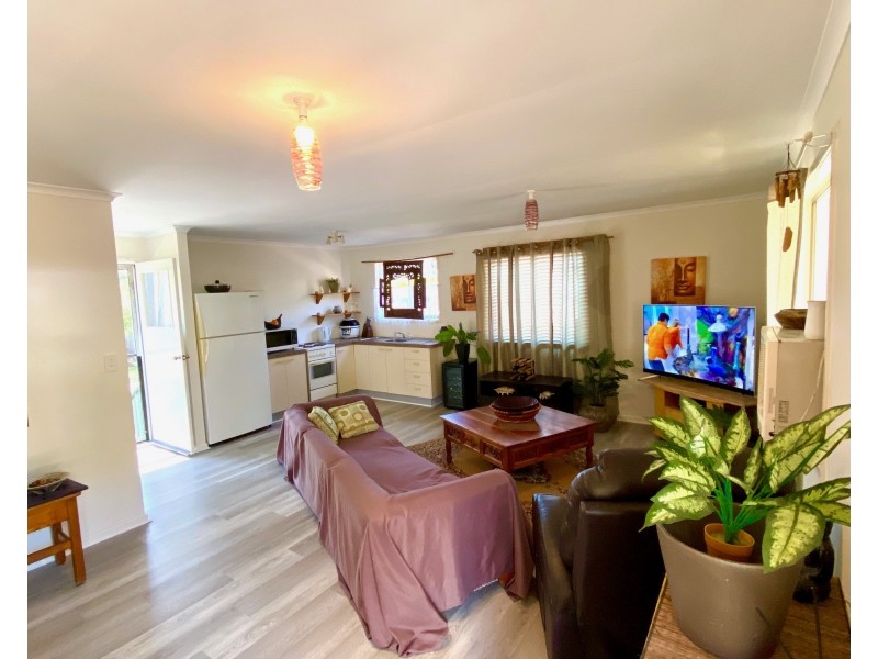 12 SUNLOVER AVE, Agnes Water QLD 4677