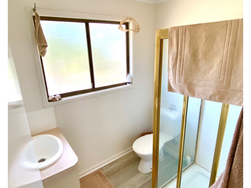 12 SUNLOVER AVE, Agnes Water QLD 4677