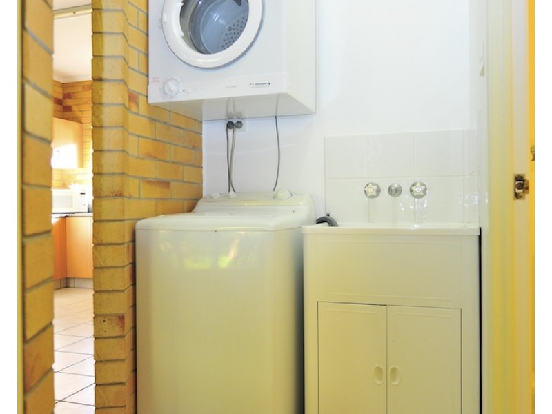 4/52 Captain Cook Drive, Agnes Water QLD 4677