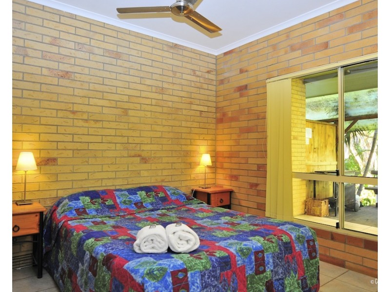 4/52 Captain Cook Drive, Agnes Water QLD 4677