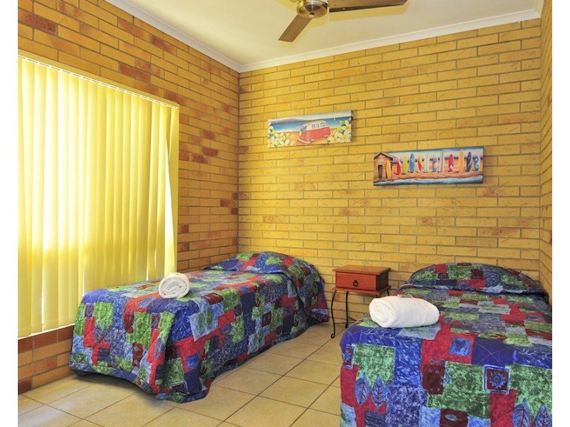 4/52 Captain Cook Drive, Agnes Water QLD 4677