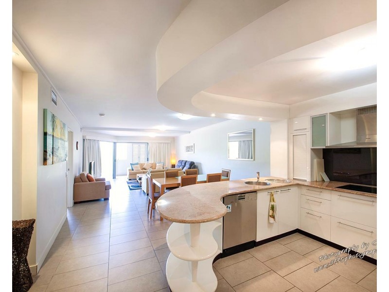 203/4 Beaches Village Circuit, Agnes Water QLD 4677