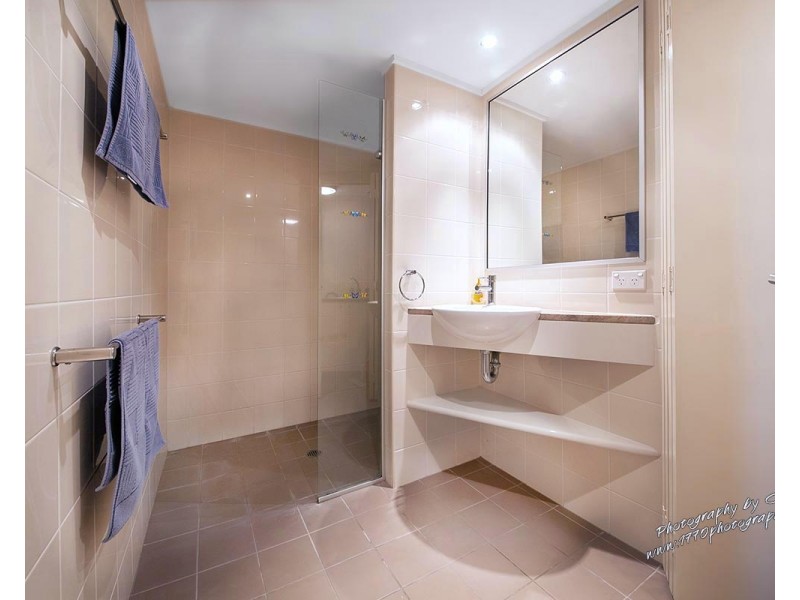 203/4 Beaches Village Circuit, Agnes Water QLD 4677