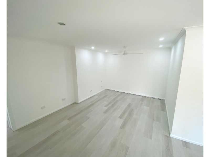 825 Round Hill Road, Captain Creek QLD 4677