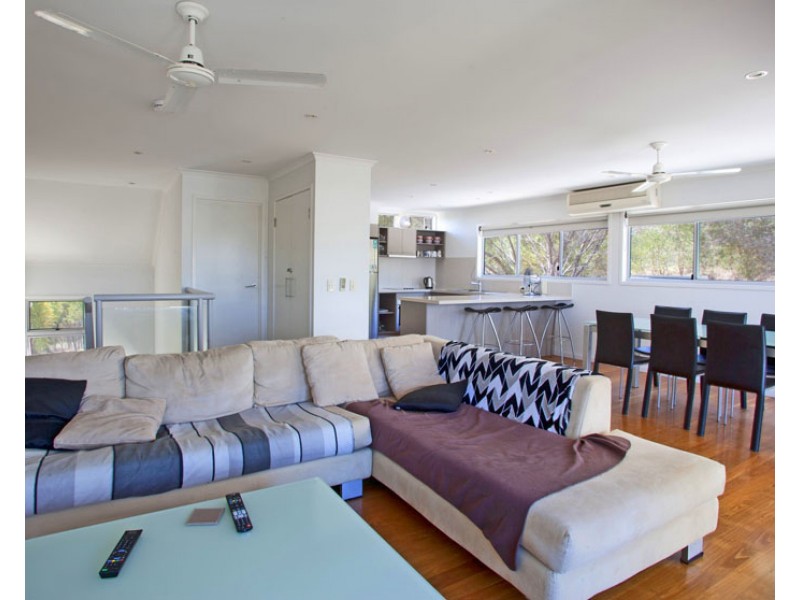 6 / 2 Dolphin Court, Agnes Water QLD 4677