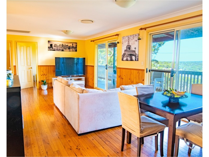 37 Seaspray Drive, Agnes Water QLD 4677