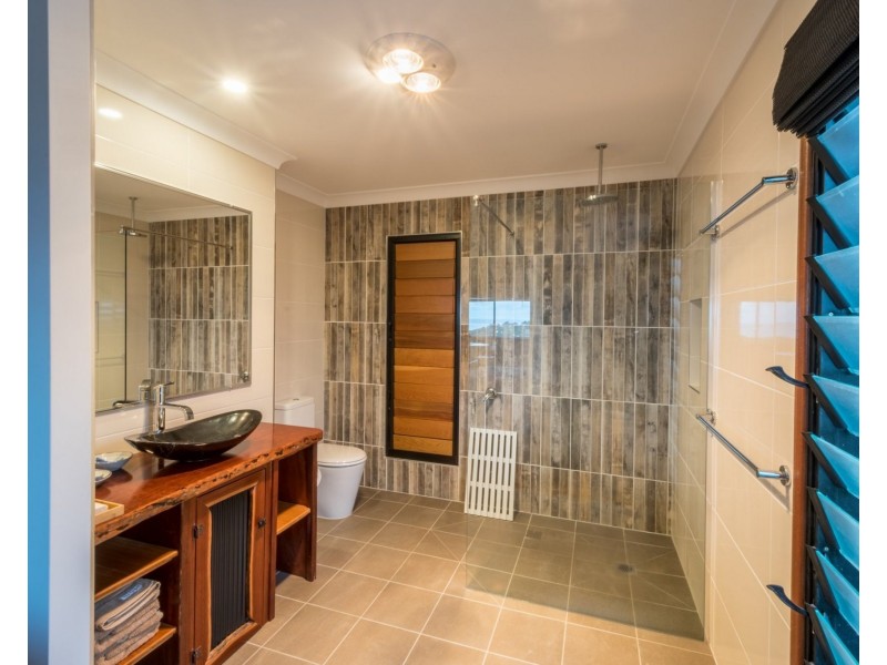 14 Seaspray Drive, Agnes Water QLD 4677