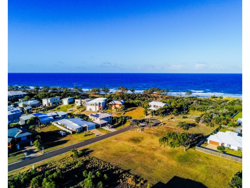 38 Atlantis Boulevard, Agnes Water QLD 4677