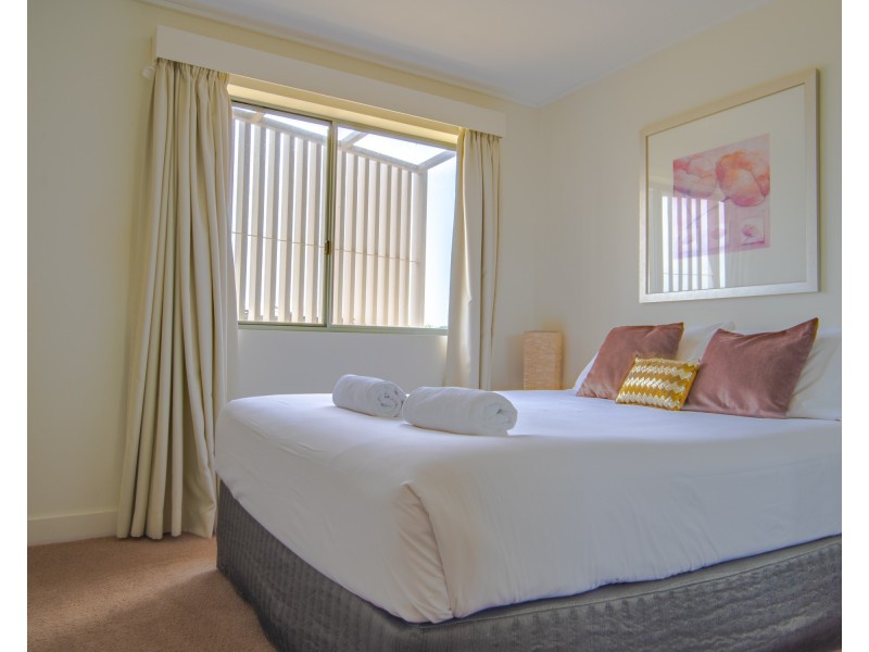 317/2 Beaches Village Circuit, Agnes Water QLD 4677