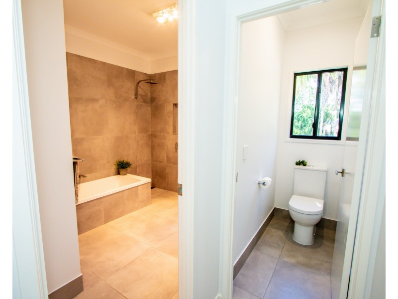 5 Beach Houses Estate Road, Agnes Water QLD 4677