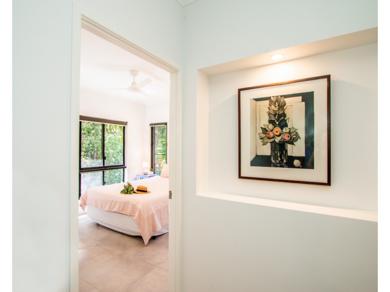 5 Beach Houses Estate Road, Agnes Water QLD 4677