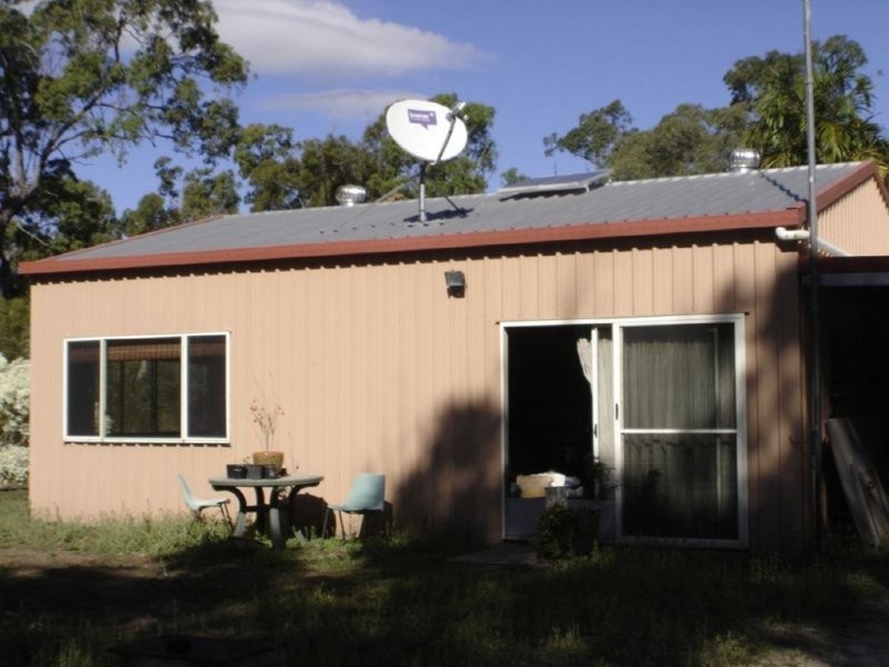 803 Capricornia Drive, Deepwater QLD 4674