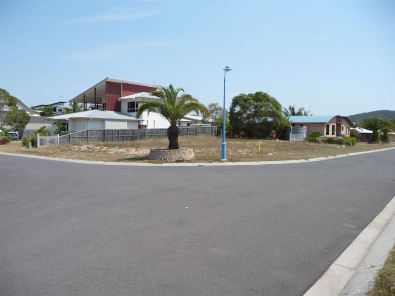 16 Marine Parade, Agnes Water QLD 4677