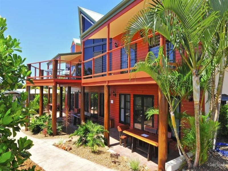 13 Webster Court, Agnes Water QLD 4677