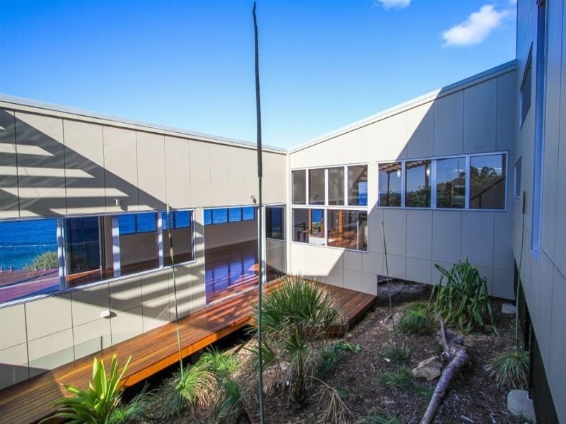 71 Sunrise Close Sunrise, Agnes Water QLD 4677