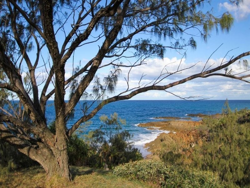 71 Sunrise Close Sunrise, Agnes Water QLD 4677