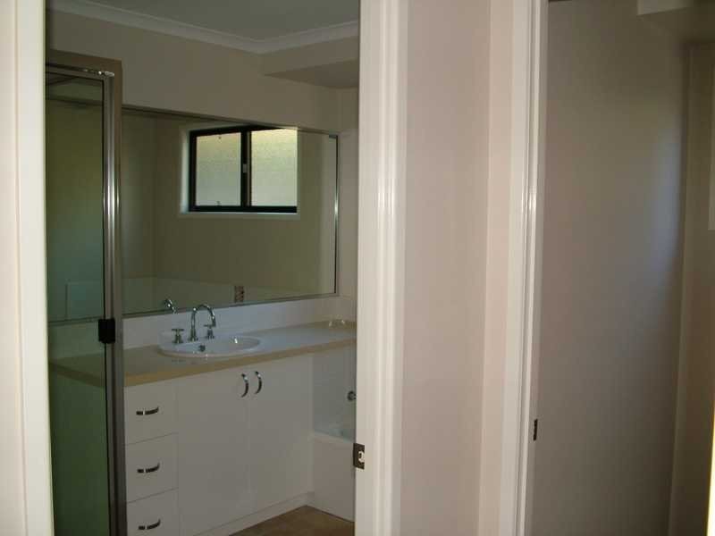 Unit 3/27 Sunlover Avenue, Agnes Water QLD 4677