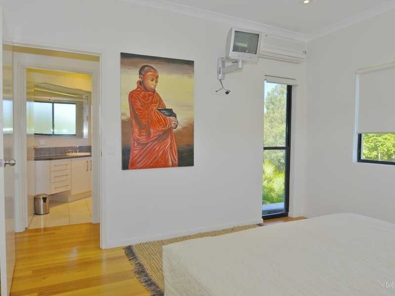 30 Agnes Street, Agnes Water QLD 4677