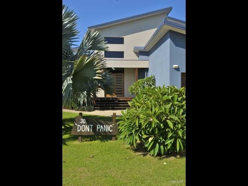 30 Agnes Street, Agnes Water QLD 4677