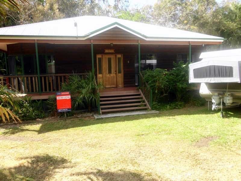 5 Graham Colyer, Agnes Water QLD 4677