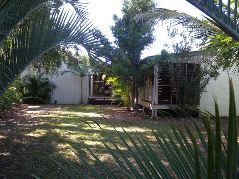 64 Grahame Colyer, Agnes Water QLD 4677