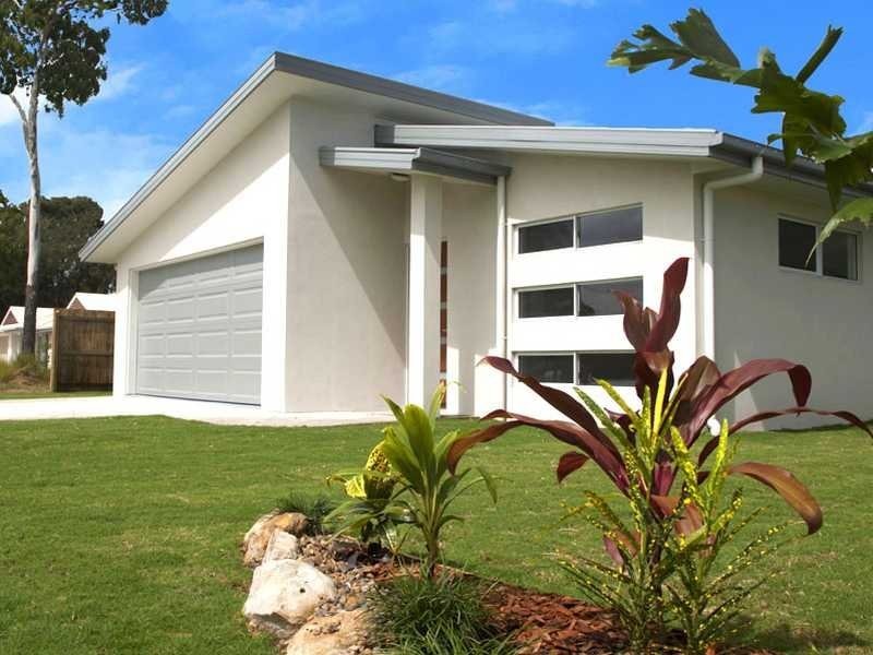 4 Sunset Drive, Agnes Water QLD 4677
