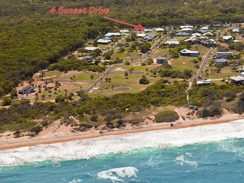 4 Sunset Drive, Agnes Water QLD 4677