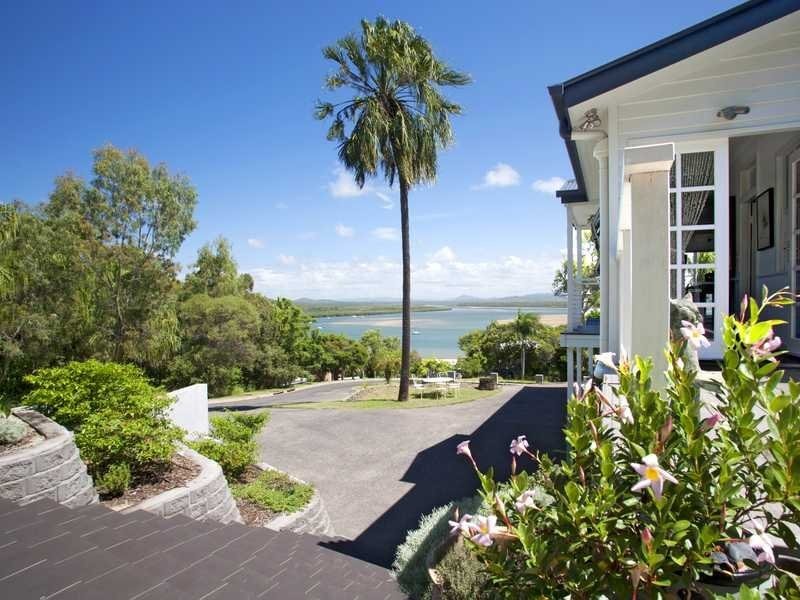 9 Barton Street, Seventeen Seventy QLD 4677