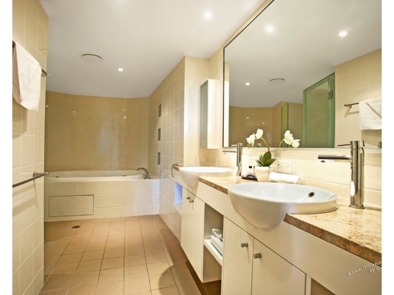 Unit 101/ Beaches Village Circuit, Agnes Water QLD 4677