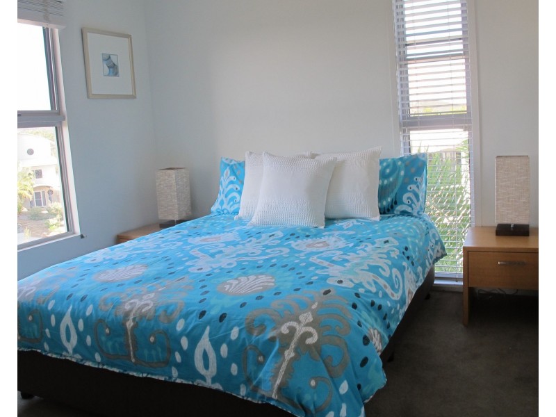 3/2 Dolphin Court, Agnes Water QLD 4677