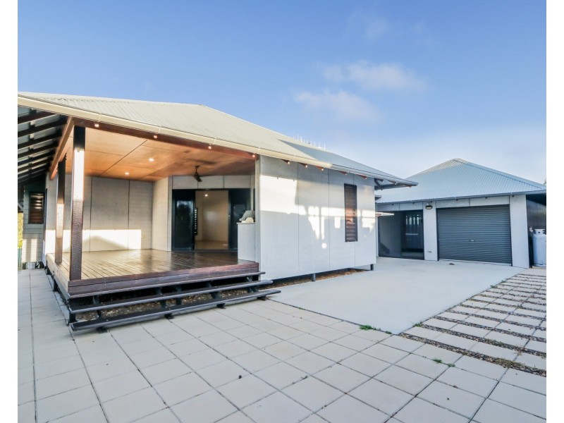 4 Seascape Close, Agnes Water QLD 4677