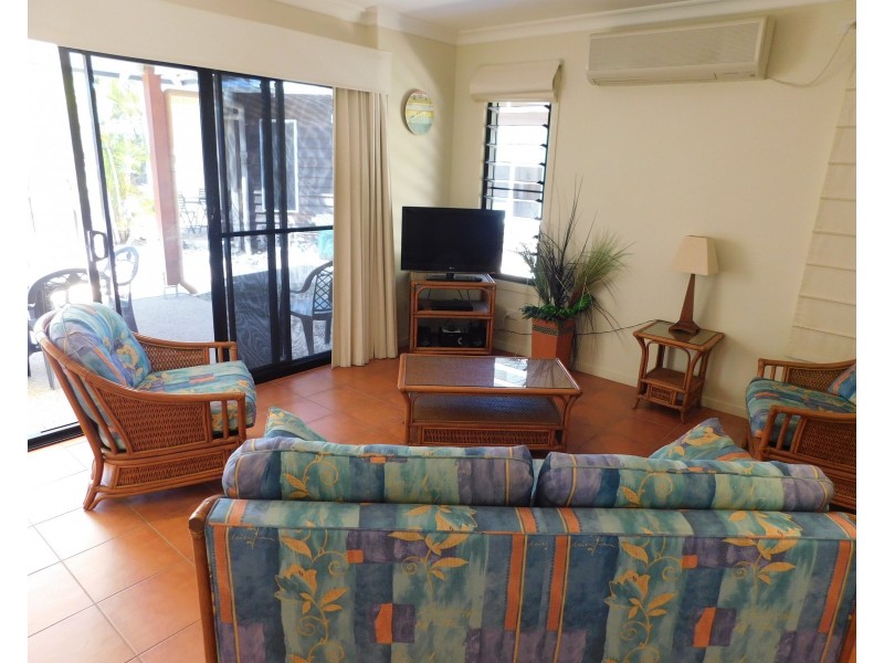 42/2 Beaches Village Circuit, Agnes Water QLD 4677