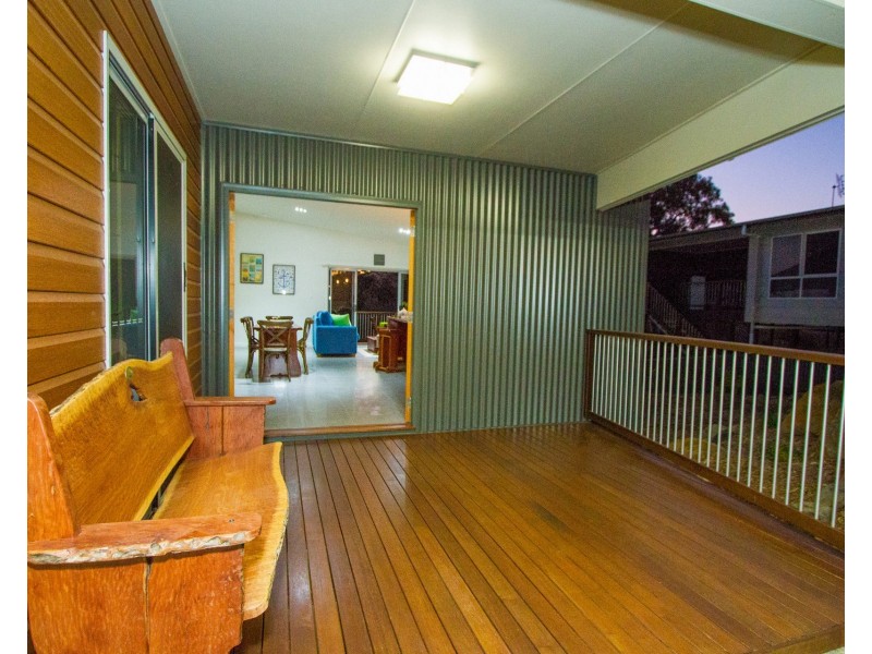 90 Seaspray Drive, Agnes Water QLD 4677
