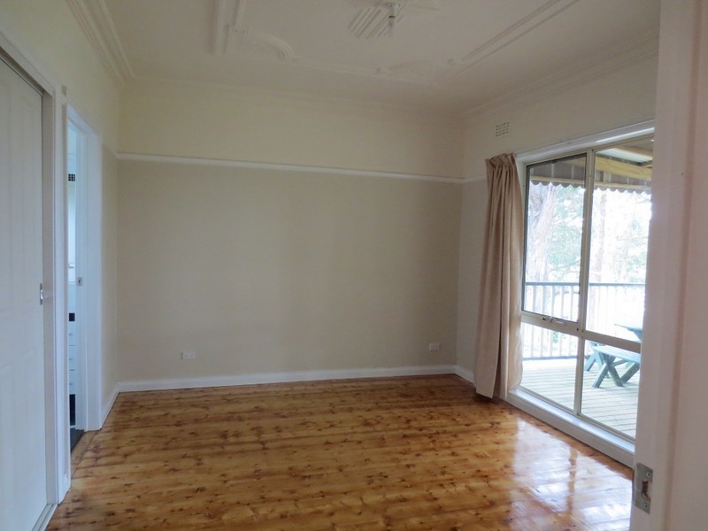 13  james street, Kinglake VIC 3763