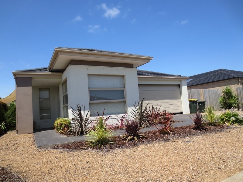 18 Taponga Way, Whittlesea VIC 3757