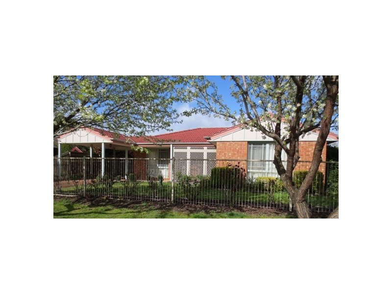 7 Hilaire Place, Whittlesea VIC 3757