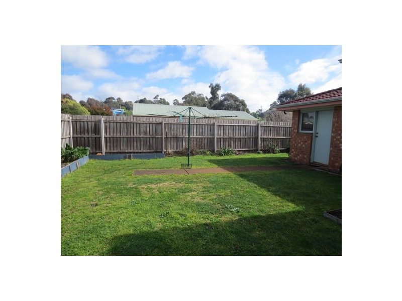 7 Hilaire Place, Whittlesea VIC 3757