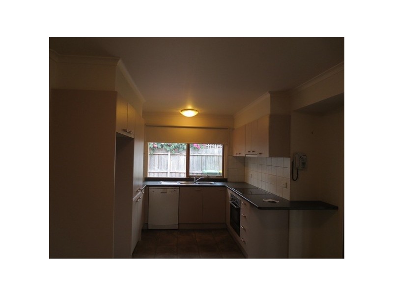 7 Hilaire Place, Whittlesea VIC 3757