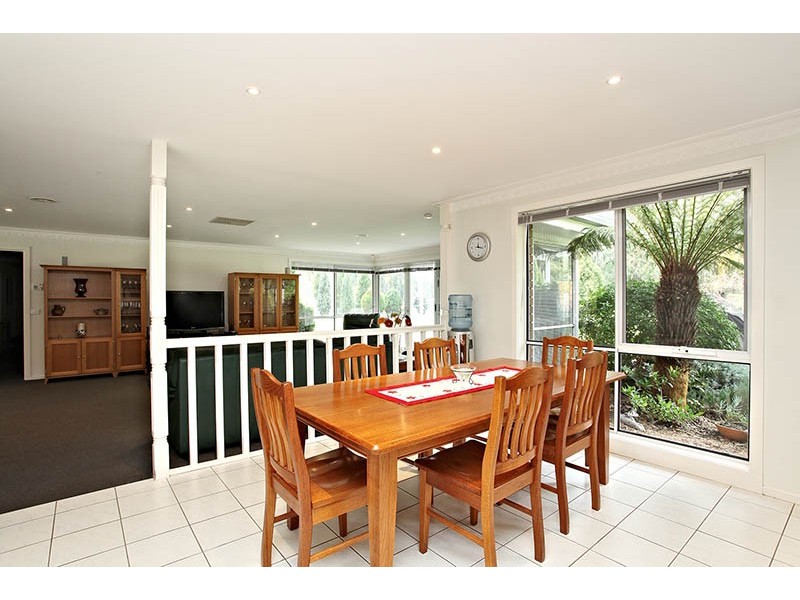 201 Edenvale Cresent, Kinglake West VIC 3757