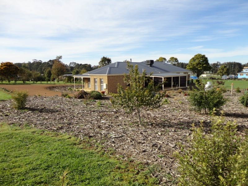 5 Elvin Drive, Kinglake VIC 3763