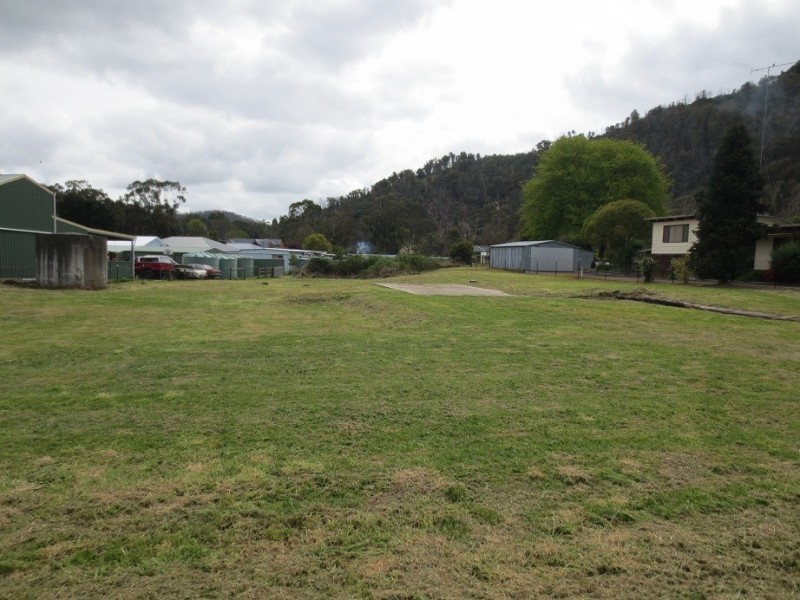 14 Riverside Cresent, Flowerdale VIC 3658